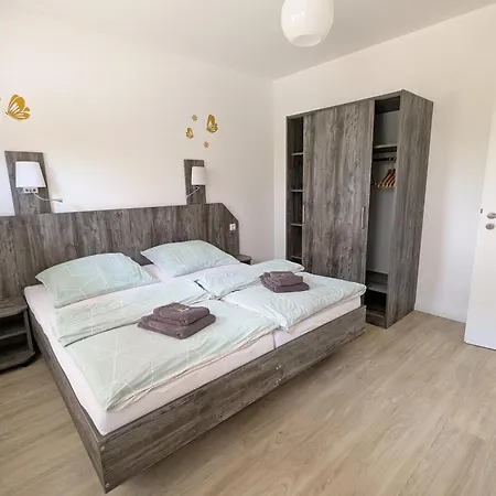 Greenments, Fuer Freizeit Und Beruf 아파트 *